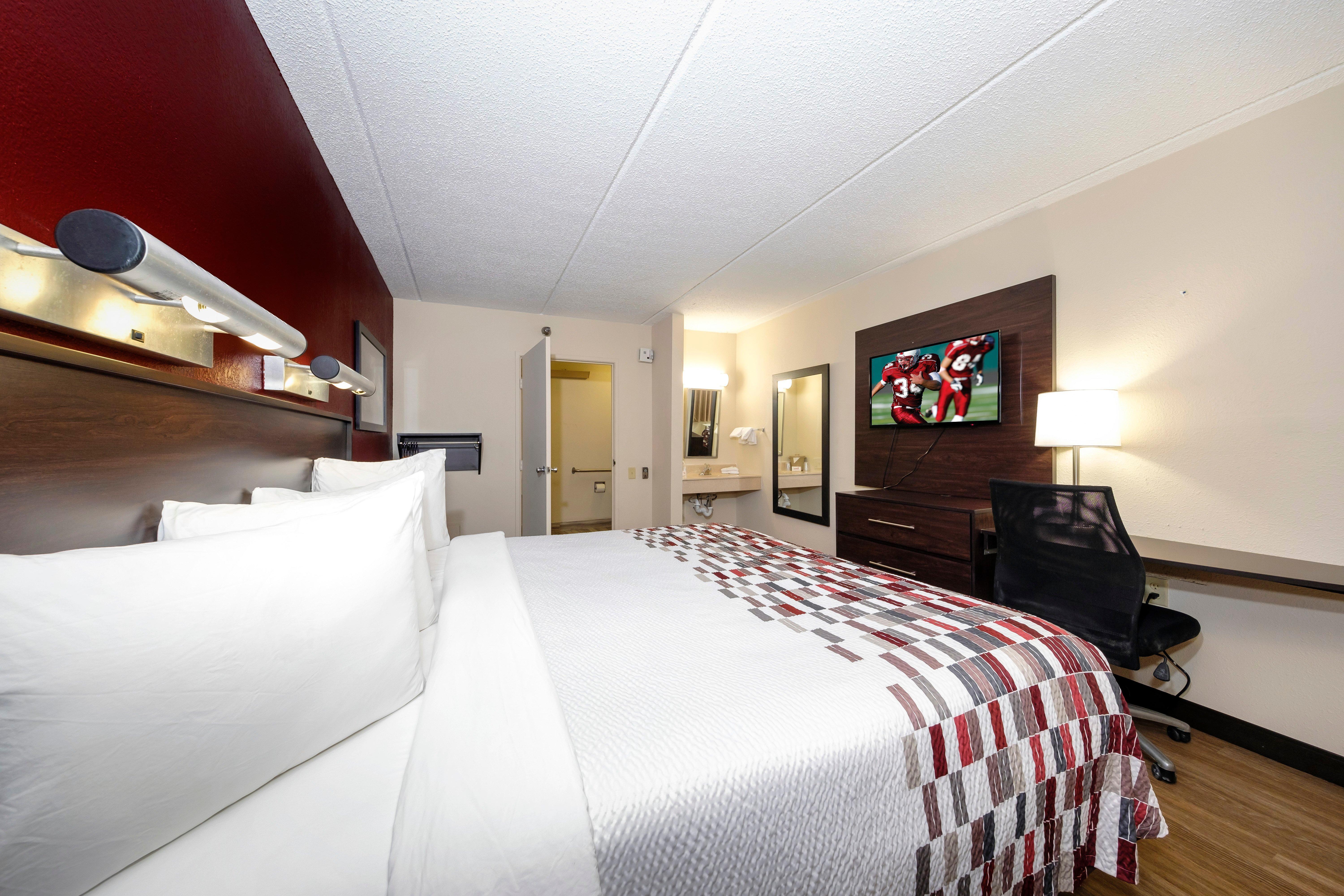 Motel Red Roof - Brandon